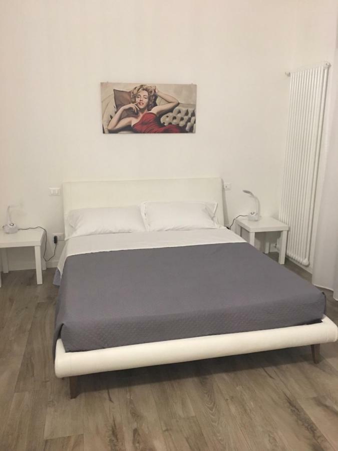 明乔河畔的瓦雷奇奥 瑞莱克斯&伊莫兹奥尼旅馆酒店 外观 照片